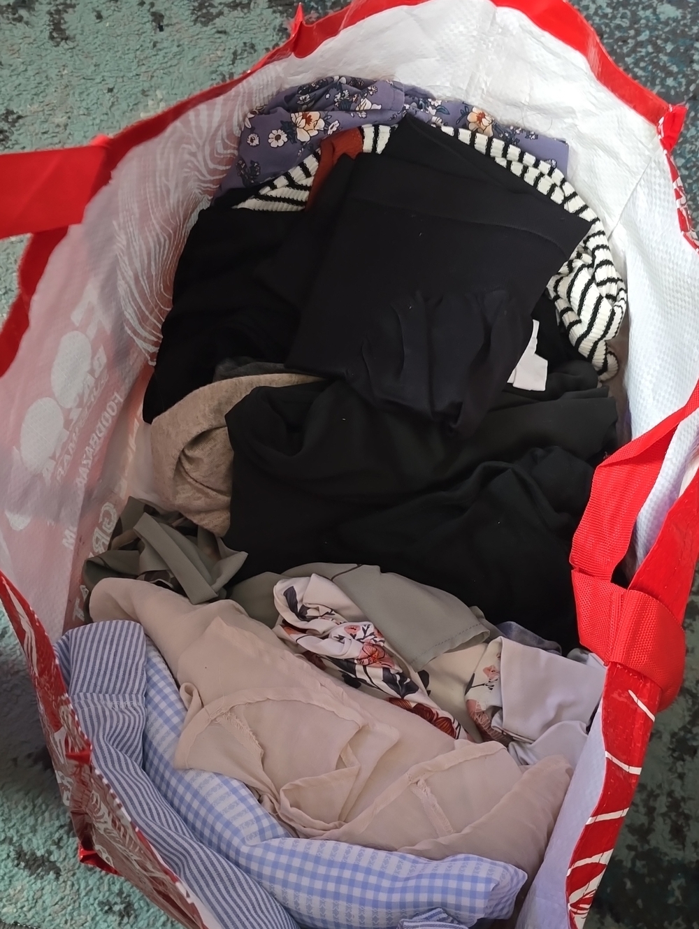 Maternity BUNDLE MISC Women's large
